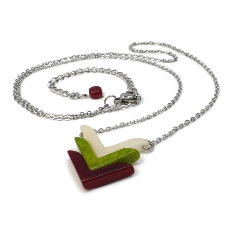 COLLAR FLECHA - Hecho a mano - Acero inoxidable - Tagua (marfil vegetal)