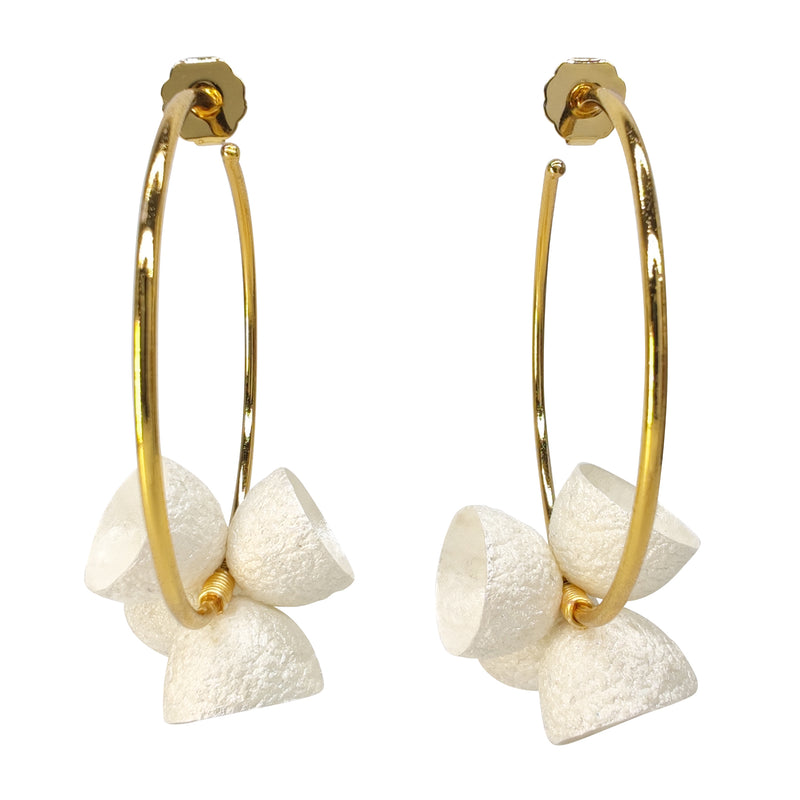 PENDIENTES COCOON BLOOM - Hechos a mano - Bañados en oro de 24 quilates - Capullos de seda