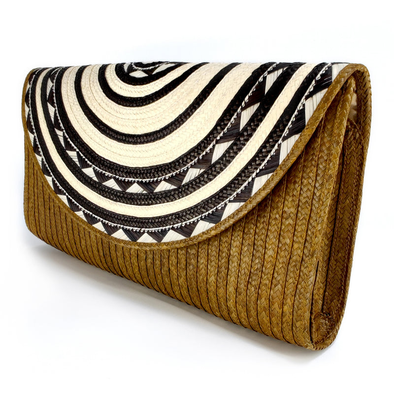 CLUTCH ZENÚ - Hecho a mano - Caña brava trenzada (caña flecha)