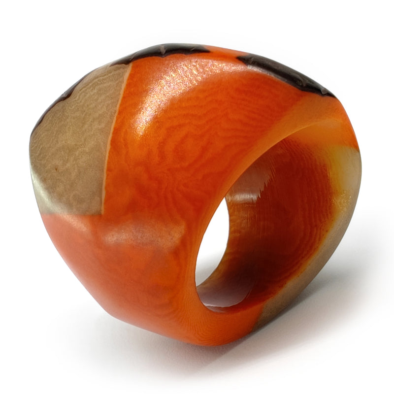 ANILLO GÉNESIS CURVO - Hecho a mano - Tagua (marfil vegetal)