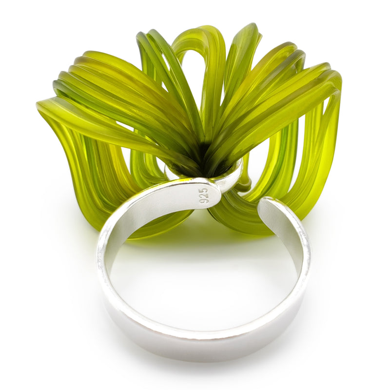 ANILLO ECOBLOOM - Hecho a mano - Ajustable - Plata de ley 925 - Plástico reciclado de los revestimientos de las tapas de botellas