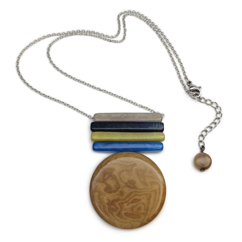 COLLAR SOLIÄ - Hecho a mano - Acero inoxidable - Tagua (marfil vegetal)