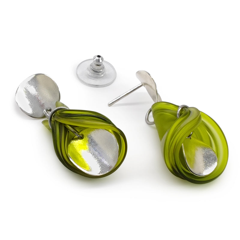 PENDIENTES ECOGLOW - Hechos a mano - Plata de ley 925 - Plástico reciclado de los revestimientos de las tapas de botellas