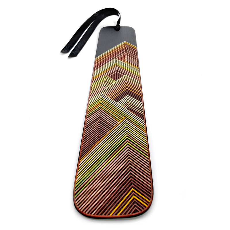 MARCAPÁGINAS TIERRA - COLECCIÓN LOS CUATRO ELEMENTOS - El arte del tamo - Madera oscura decorada con paja de trigo y cebada (enchapado en tamo)
