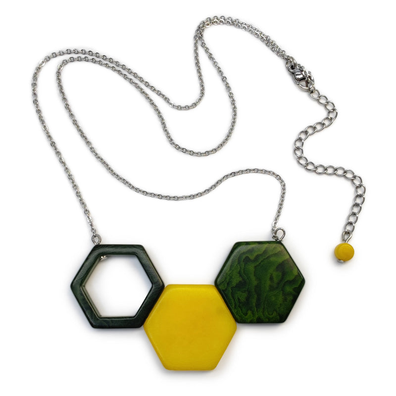 COLLAR TRIPTYCH - Hecho a mano - Acero inoxidable - Tagua (marfil vegetal)