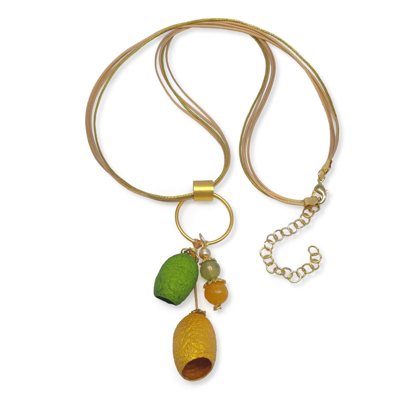 COLLAR COCOON SILKE - Hecho a mano - Bañado en oro de 24 quilates - Cordones de seda sintética, ágata, capullos de seda