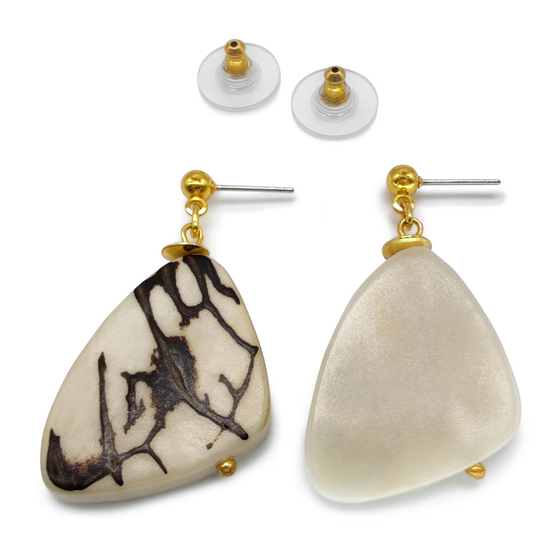 PENDIENTES MARIPOSA - Hechos a mano - Bañados en oro de 24 quilates - Tagua (marfil vegetal)