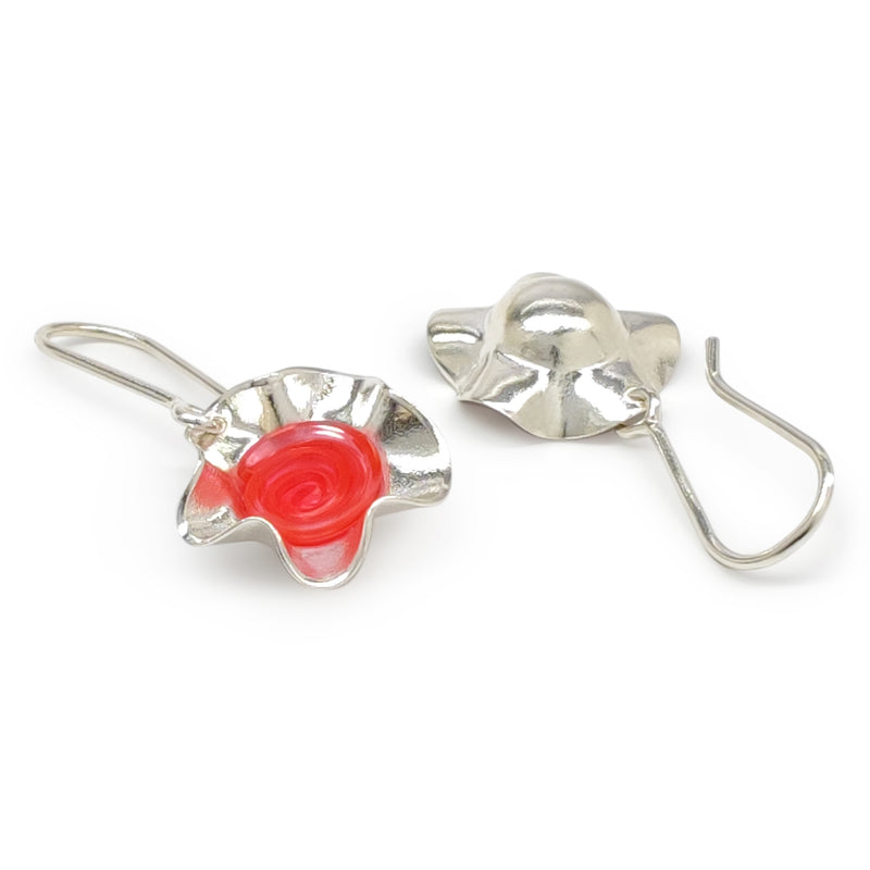 PENDIENTES ECOFLOR - Hechos a mano - Plata de ley 925 - Plástico reciclado de los revestimientos de las tapas de botellas