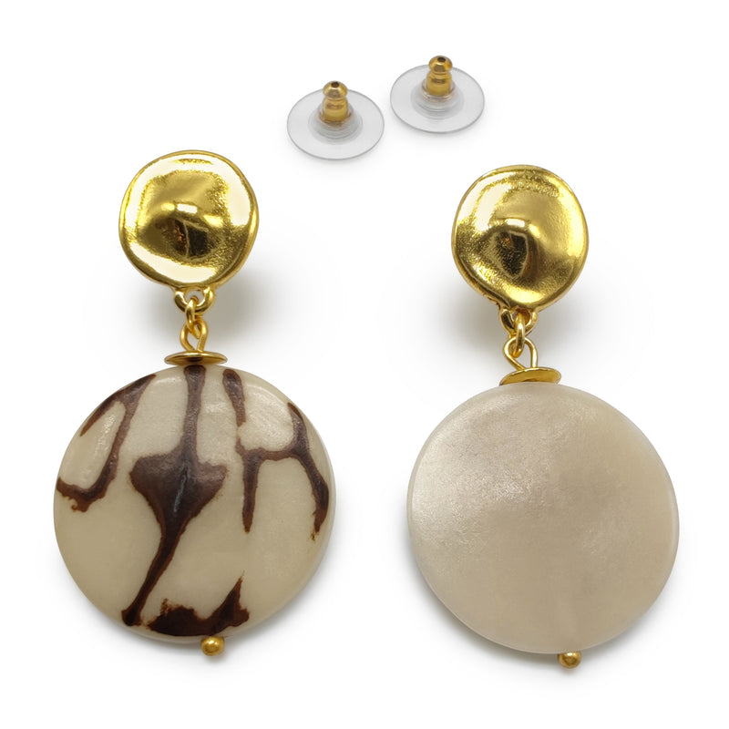 PENDIENTES SOLISE - Hechos a mano - Bañados en oro de 24 quilates - Tagua (marfil vegetal)