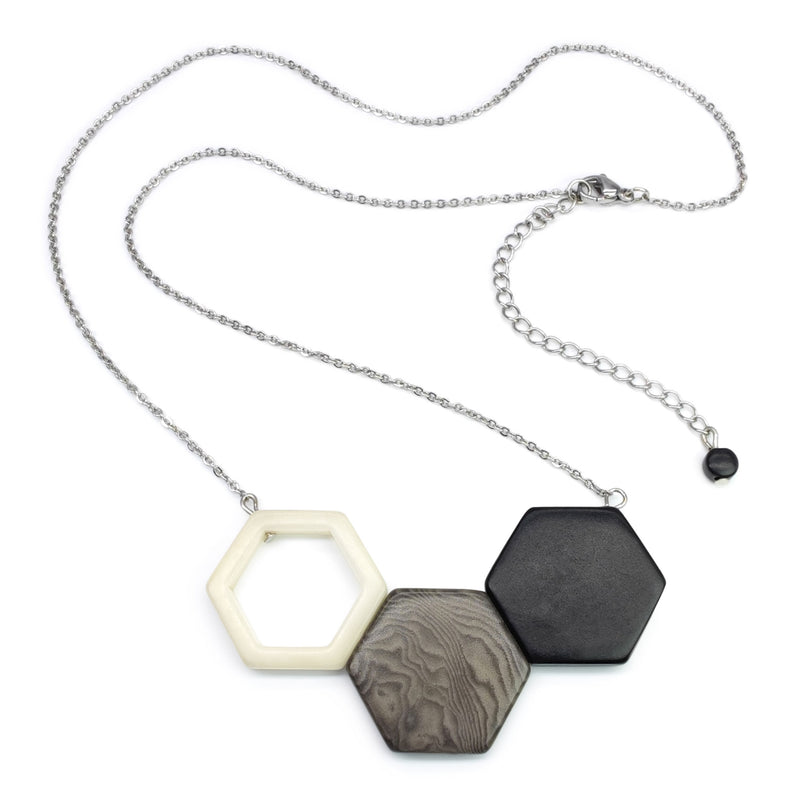 COLLAR TRIPTYCH - Hecho a mano - Acero inoxidable - Tagua (marfil vegetal)