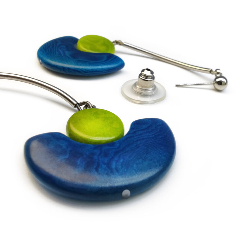 PENDIENTES LUNA - Hechos a mano - Acero inoxidable - Tagua (marfil vegetal)