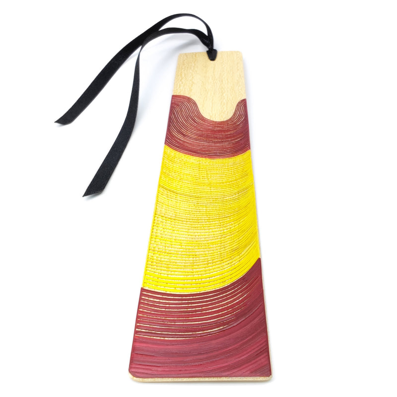MARCAPÁGINAS ESPAÑA - COLECCIÓN DE EQUIPOS NACIONALES - El arte del tamo - Madera clara decorada con paja de trigo y cebada (enchapado en tamo)