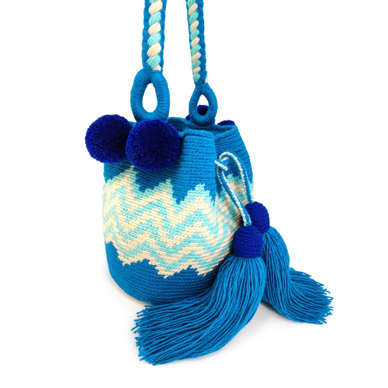 BOLSO WAYUU PALOMINO - Tamaño MINI - Tejido manualmente a ganchillo por mujeres de la comunidad indígena Wayuu en La Guajira (Colombia)