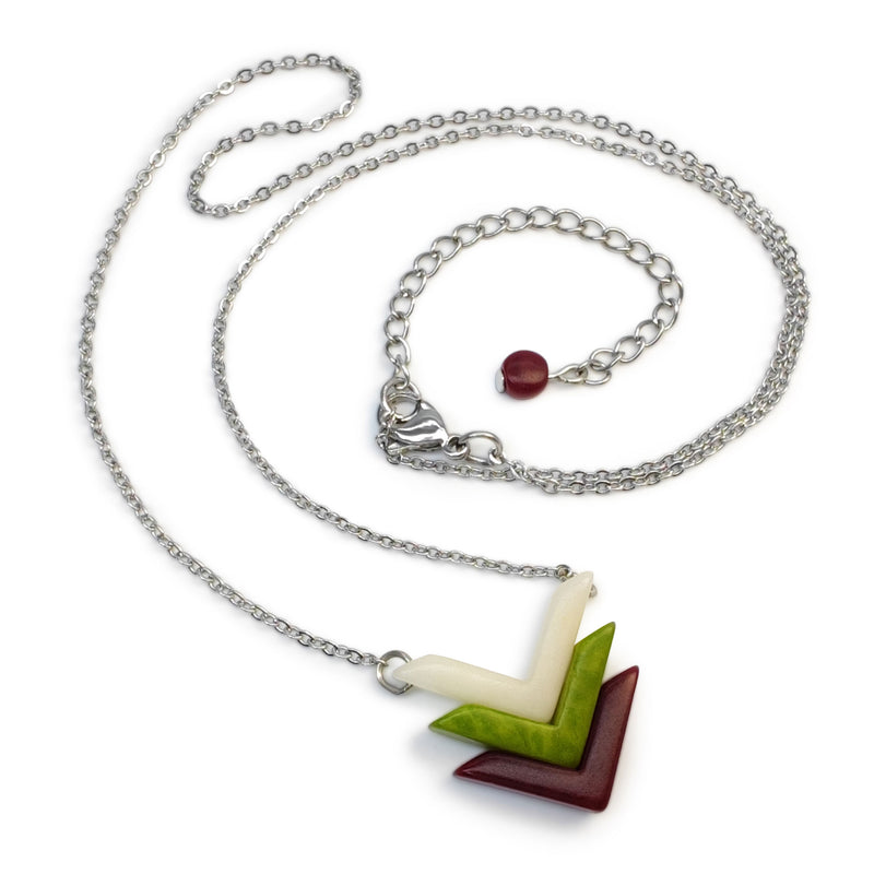 COLLAR FLECHA - Hecho a mano - Acero inoxidable - Tagua (marfil vegetal)