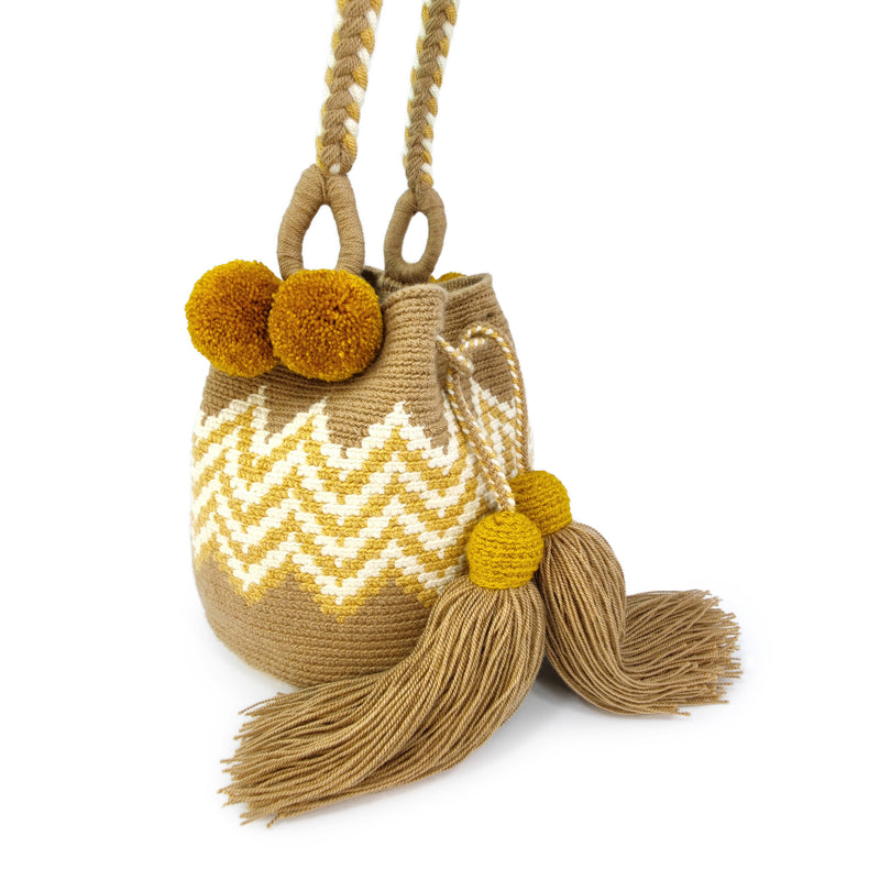BOLSO WAYUU PALOMINO - Tamaño MINI - Tejido manualmente a ganchillo por mujeres de la comunidad indígena Wayuu en La Guajira (Colombia)