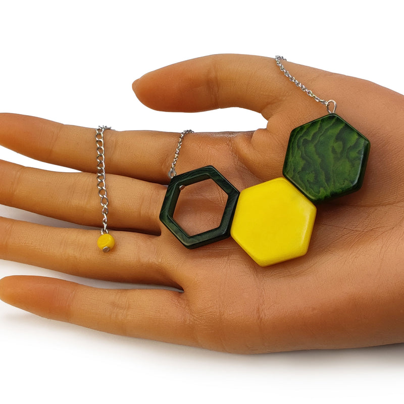COLLAR TRIPTYCH - Hecho a mano - Acero inoxidable - Tagua (marfil vegetal)