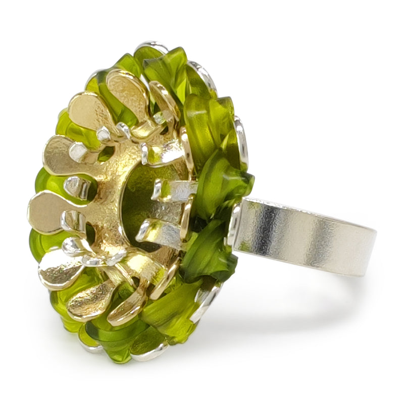 ANILLO ECOSOL - Hecho a mano - Ajustable - Plata de ley 925 y baño en oro de 24K - Plástico reciclado de los revestimientos de las tapas de botellas