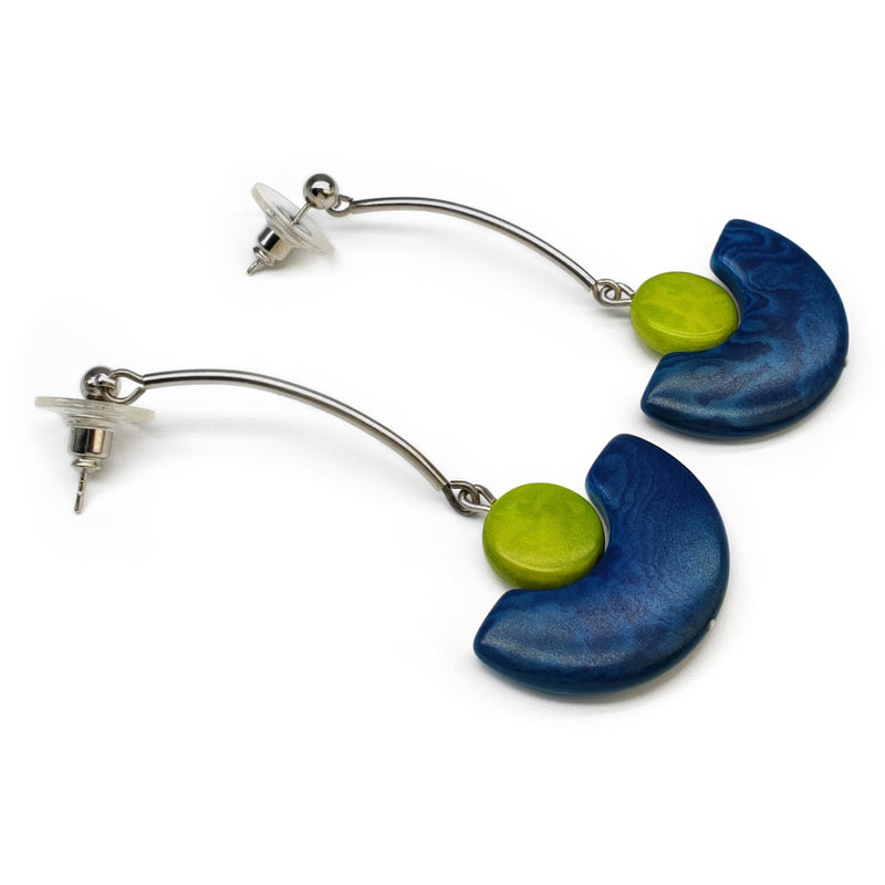 PENDIENTES LUNA - Hechos a mano - Acero inoxidable - Tagua (marfil vegetal)