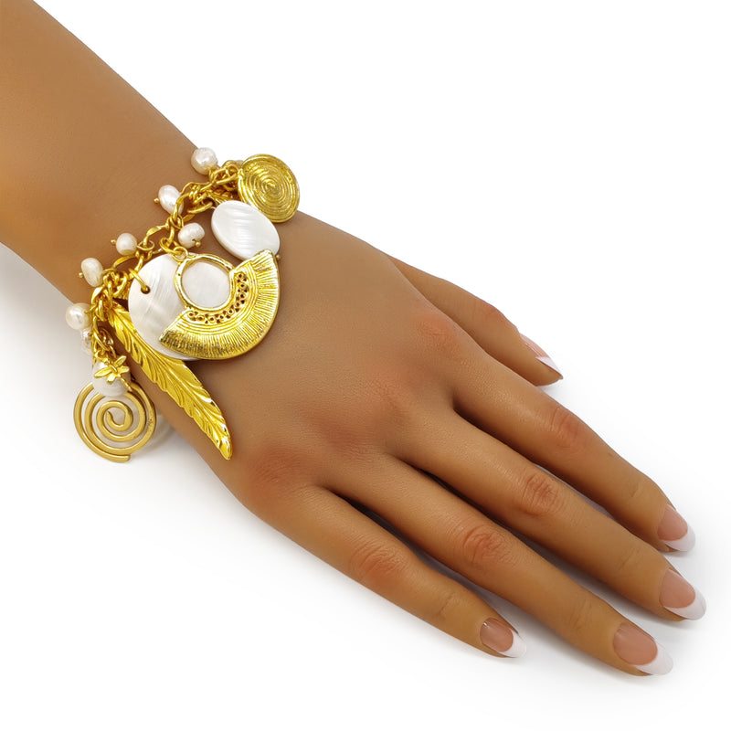 BRAZALETE ENCANTO - Hecho a mano - Bañado en oro de 24 quilates - Perlas cultivadas, nácar