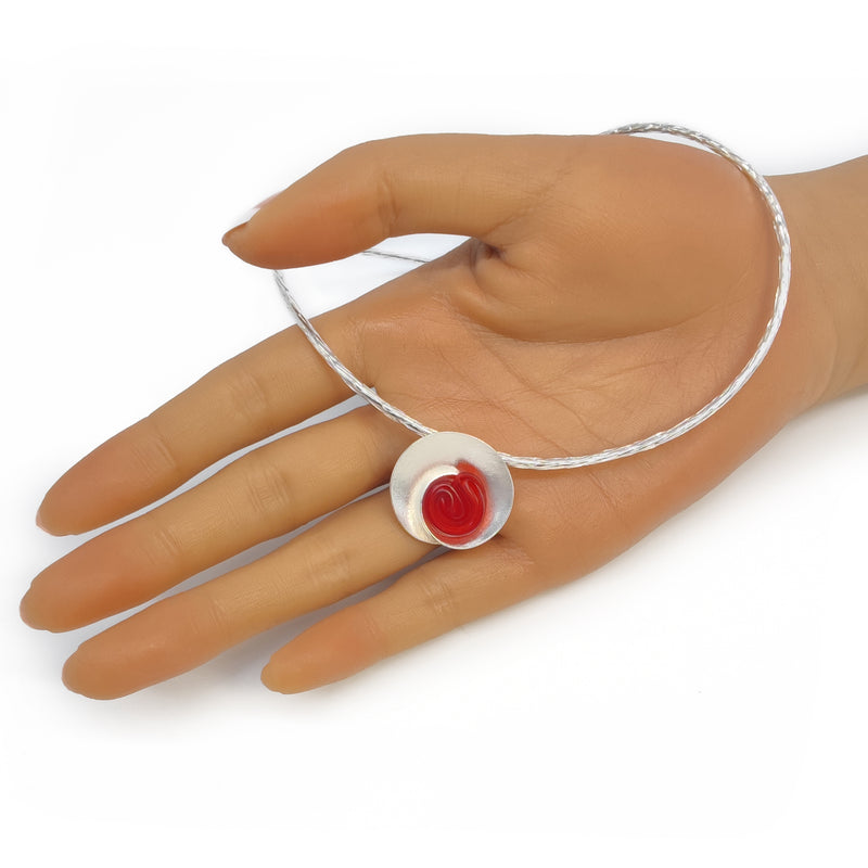 COLLAR ECOSENS - Hecho a mano - Plata fina 999 & plata de ley 925 - Plástico reciclado de los revestimientos de las tapas de botellas