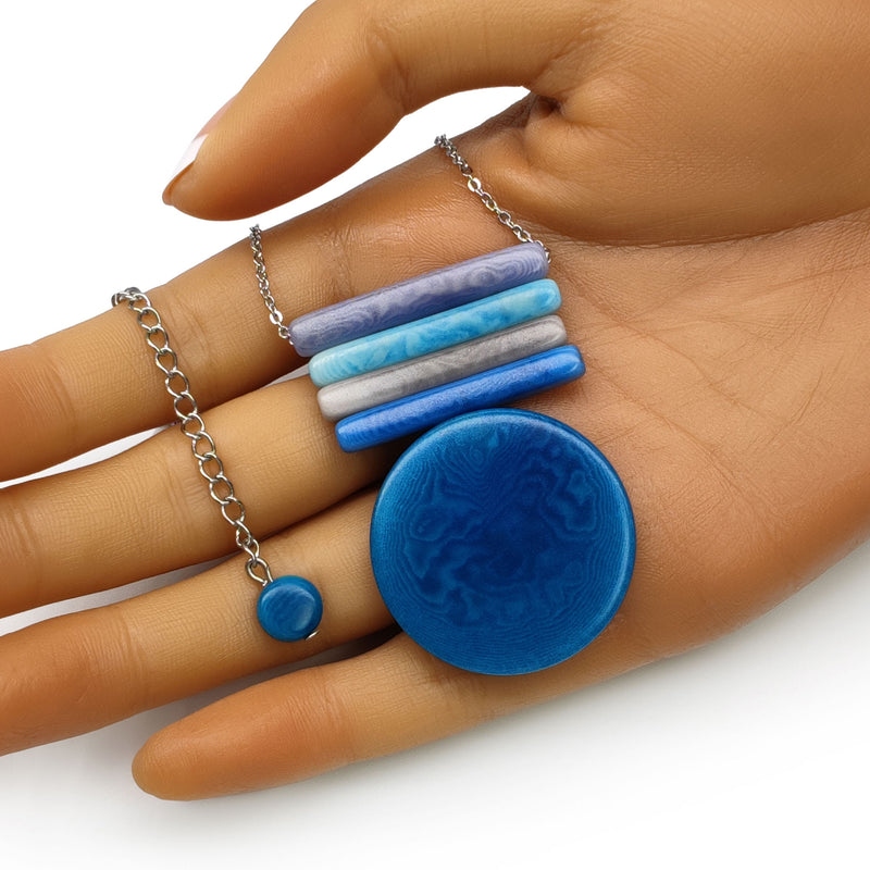 COLLAR SOLIÄ - Hecho a mano - Acero inoxidable - Tagua (marfil vegetal)