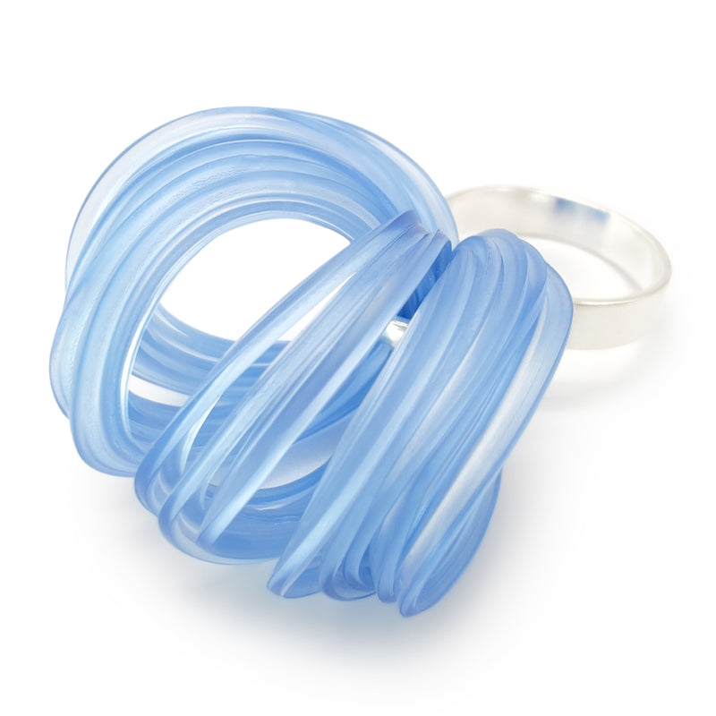 ANILLO ECOBLOOM - Hecho a mano - Ajustable - Plata de ley 925 - Plástico reciclado de los revestimientos de las tapas de botellas