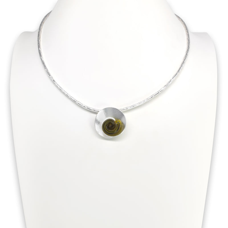 COLLAR ECOSENS - Hecho a mano - Plata fina 999 & plata de ley 925 - Plástico reciclado de los revestimientos de las tapas de botellas