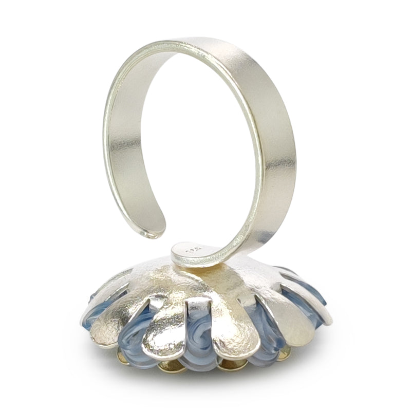 ANILLO ECOSOL - Hecho a mano - Ajustable - Plata de ley 925 y baño en oro de 24K - Plástico reciclado de los revestimientos de las tapas de botellas