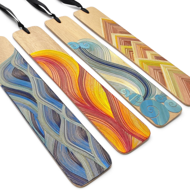 MARCAPÁGINAS AIRE - COLECCIÓN LOS CUATRO ELEMENTOS - El arte del tamo - Madera clara decorada con paja de trigo y cebada (enchapado en tamo)