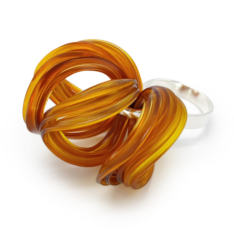 ANILLO ECOBLOOM - Hecho a mano - Ajustable - Plata de ley 925 - Plástico reciclado de los revestimientos de las tapas de botellas