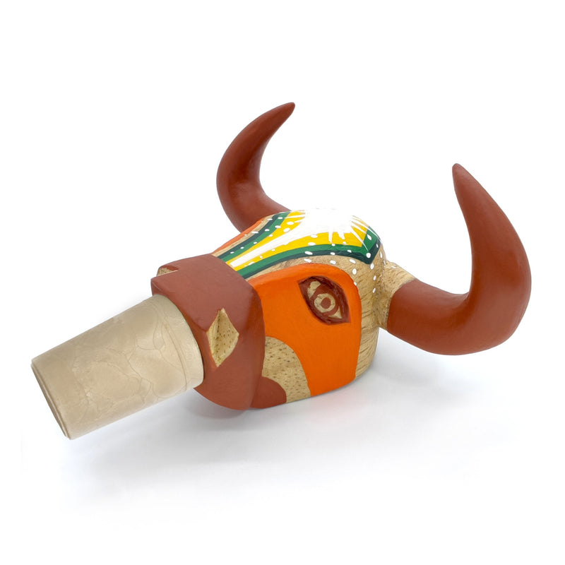 TAPÓN DECORATIVO PARA BOTELLAS - El toro del carnaval - Madera tallada y pintada a mano