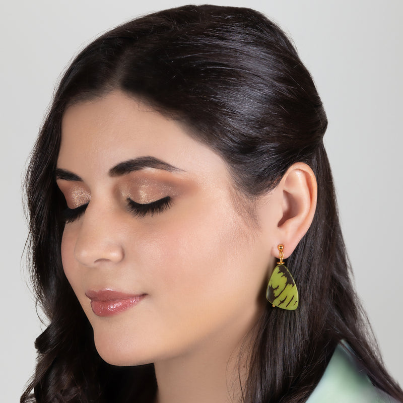 PENDIENTES MARIPOSA - Hechos a mano - Bañados en oro de 24 quilates - Tagua (marfil vegetal)