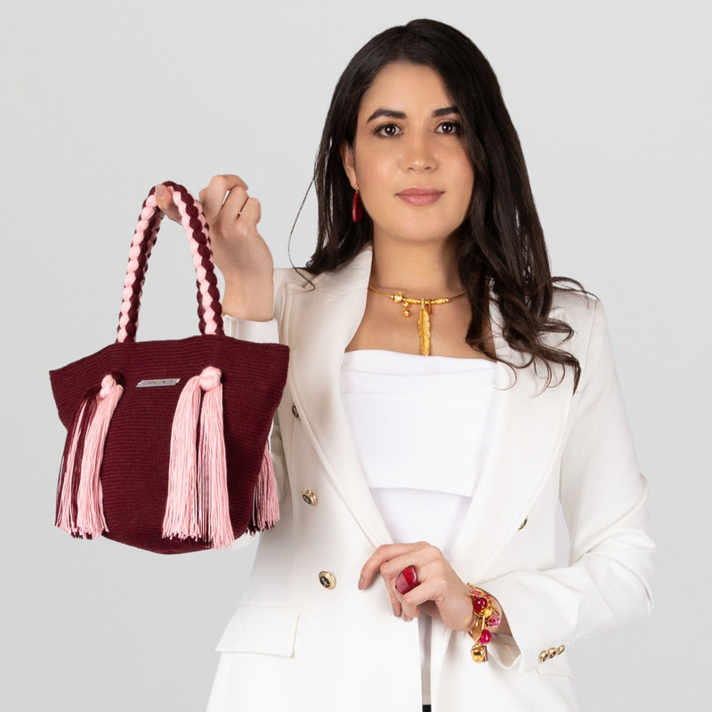 BOLSO WAYUU UMAKI - Tamaño MINI - Tejido manualmente a ganchillo por mujeres de la comunidad indígena Wayuu en La Guajira (Colombia)