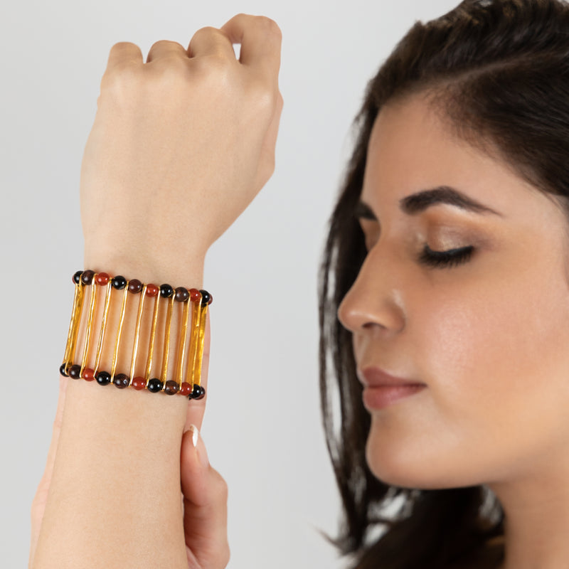 BRAZALETE ELEGANCIA - Hecho a mano - Bañado en oro de 24 quilates - Ónix, ágatas