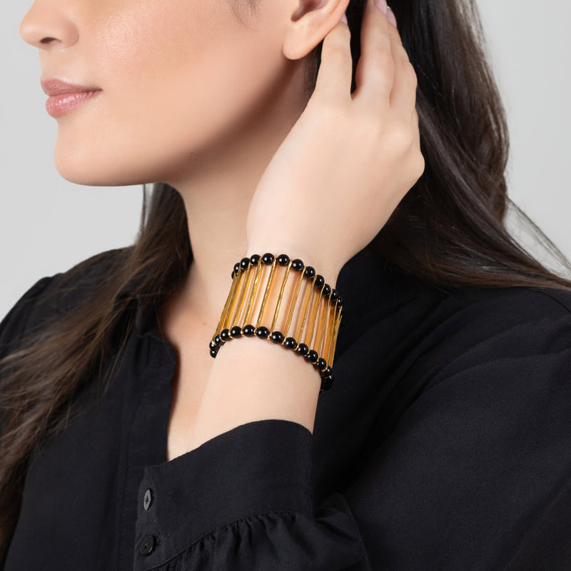 BRAZALETE ELEGANCIA - Hecho a mano - Bañado en oro de 24 quilates - Ónix