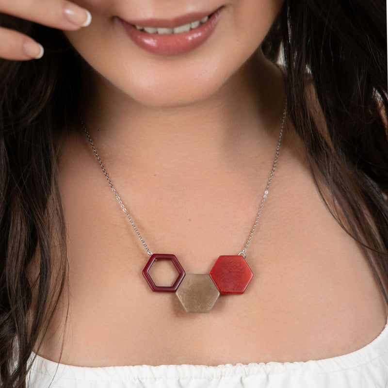 COLLAR TRIPTYCH - Hecho a mano - Acero inoxidable - Tagua (marfil vegetal)