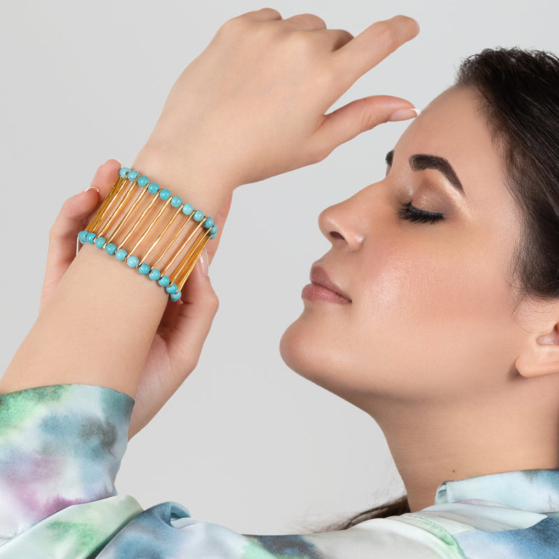 BRAZALETE ELEGANCIA - Hecho a mano - Bañado en oro de 24 quilates - Turquesas