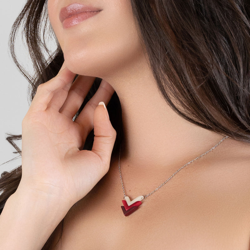 COLLAR FLECHA - Hecho a mano - Acero inoxidable - Tagua (marfil vegetal)