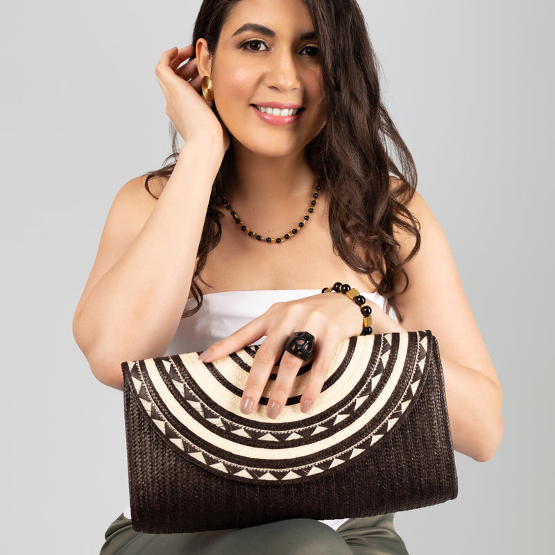 CLUTCH ZENÚ - Hecho a mano - Caña brava trenzada (caña flecha)