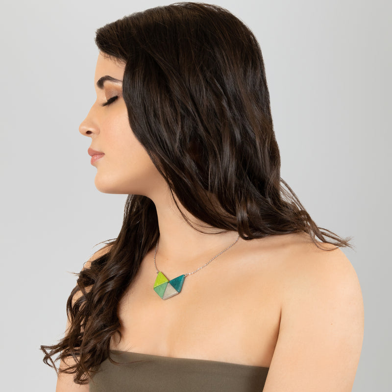 COLLAR LOZANGO - Hecho a mano - Acero inoxidable - Tagua (marfil vegetal)