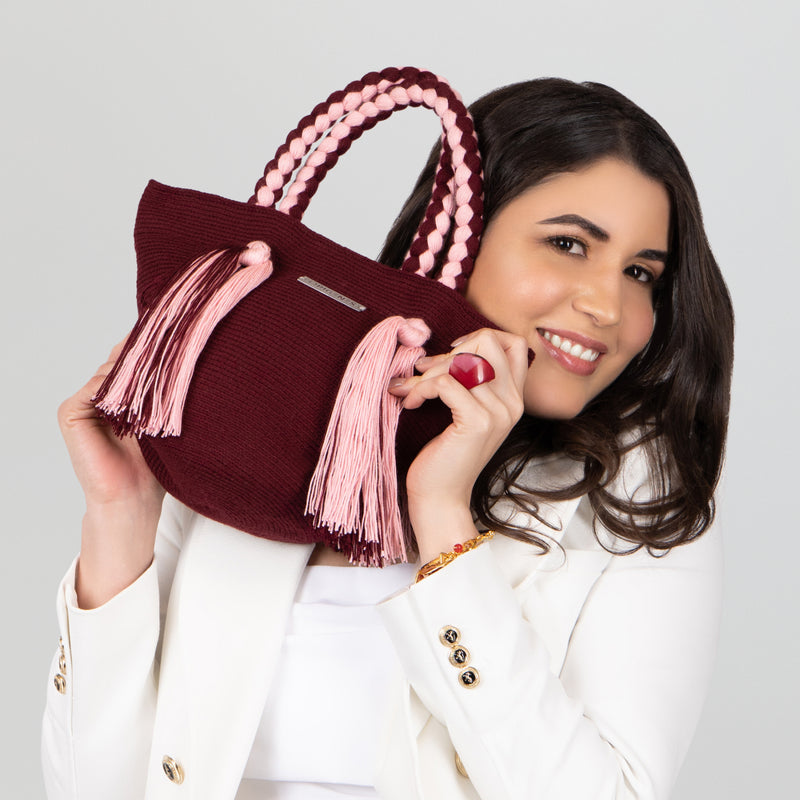 BOLSO WAYUU UMAKI - Tamaño MINI - Tejido manualmente a ganchillo por mujeres de la comunidad indígena Wayuu en La Guajira (Colombia)