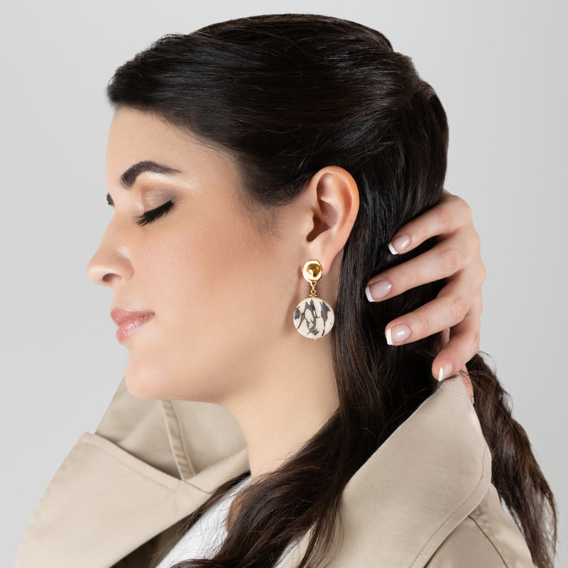 PENDIENTES SOLISE - Hechos a mano - Bañados en oro de 24 quilates - Tagua (marfil vegetal)