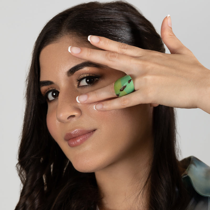 ANILLO GÉNESIS CURVO - Hecho a mano - Tagua (marfil vegetal)