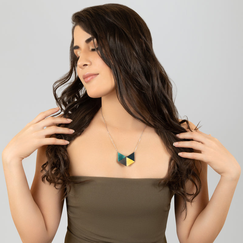 COLLAR LOZANGO - Hecho a mano - Acero inoxidable - Tagua (marfil vegetal)