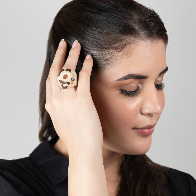 ANILLO GÉNESIS - Hecho a mano - Tagua (marfil vegetal)