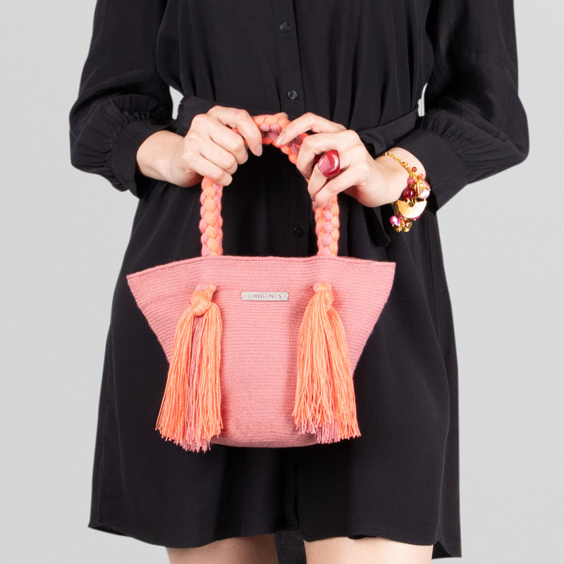 BOLSO WAYUU UMAKI - Tamaño MINI - Tejido manualmente a ganchillo por mujeres de la comunidad indígena Wayuu en La Guajira (Colombia)