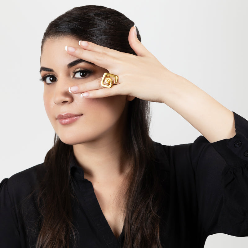 ANILLO ALMA - Hecho a mano - Bañado en oro de 24 quilates