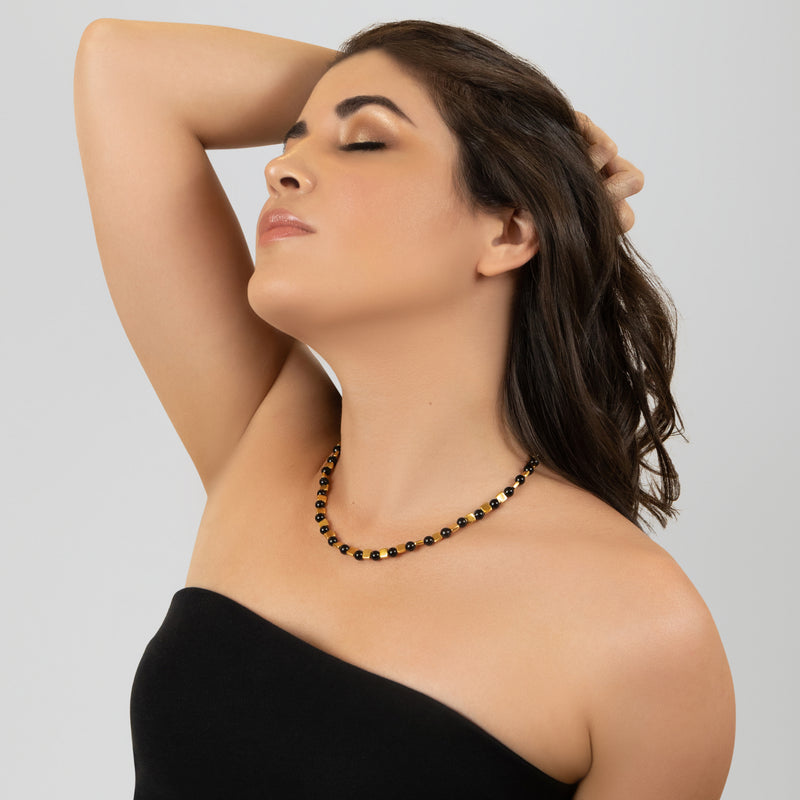 COLLAR DORA - Hecho a mano - Bañado en oro de 24 quilates - Ónix