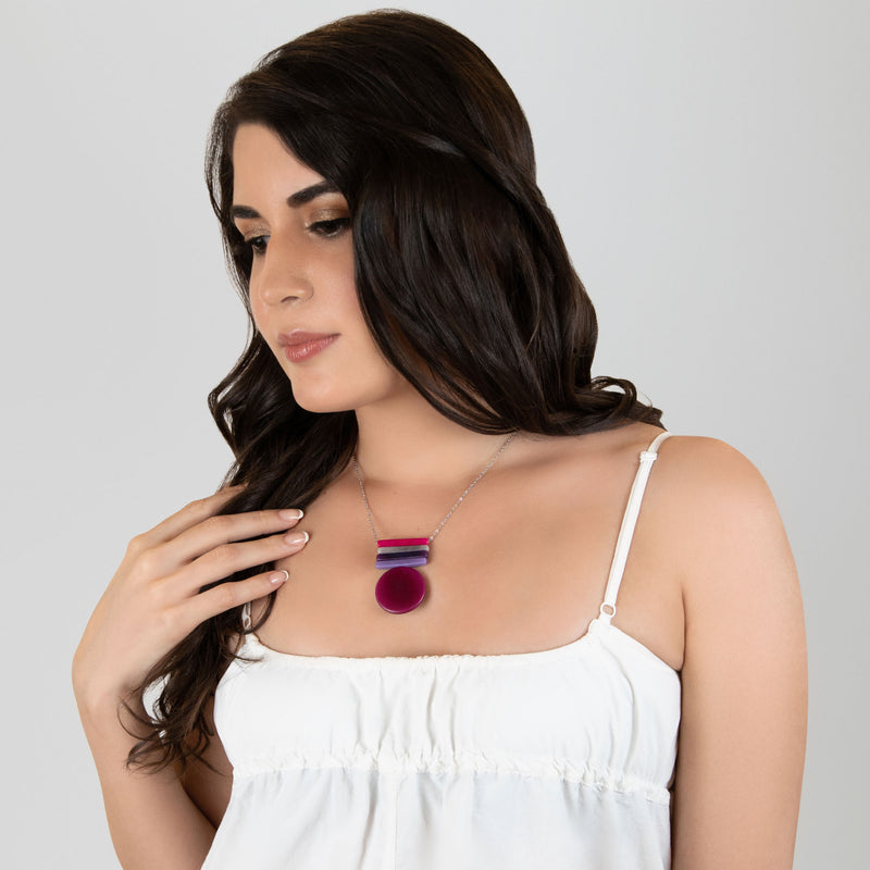 COLLAR SOLIÄ - Hecho a mano - Acero inoxidable - Tagua (marfil vegetal)