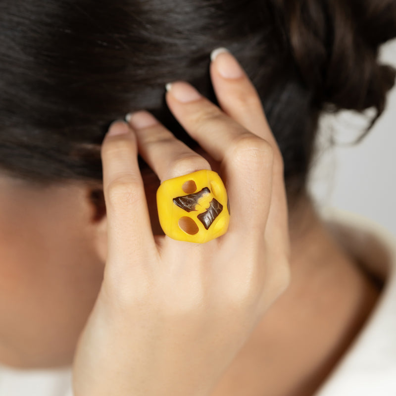 ANILLO GÉNESIS - Hecho a mano - Tagua (marfil vegetal)